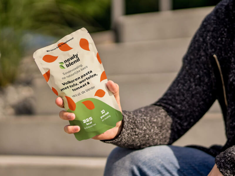 pouch hand 1433971172 copy